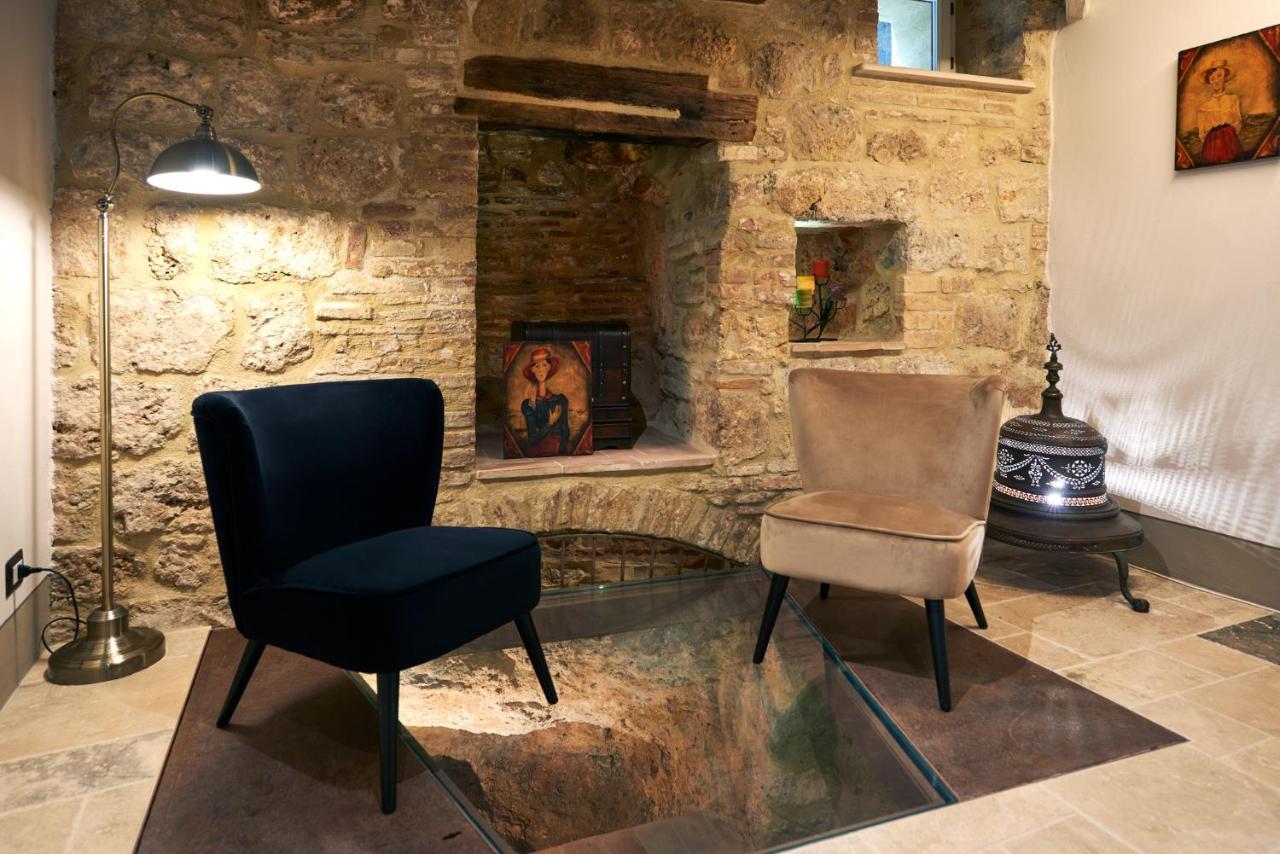 Palazzo Pio III - Residenza D'Epoca Bed & Breakfast Sarteano Dış mekan fotoğraf