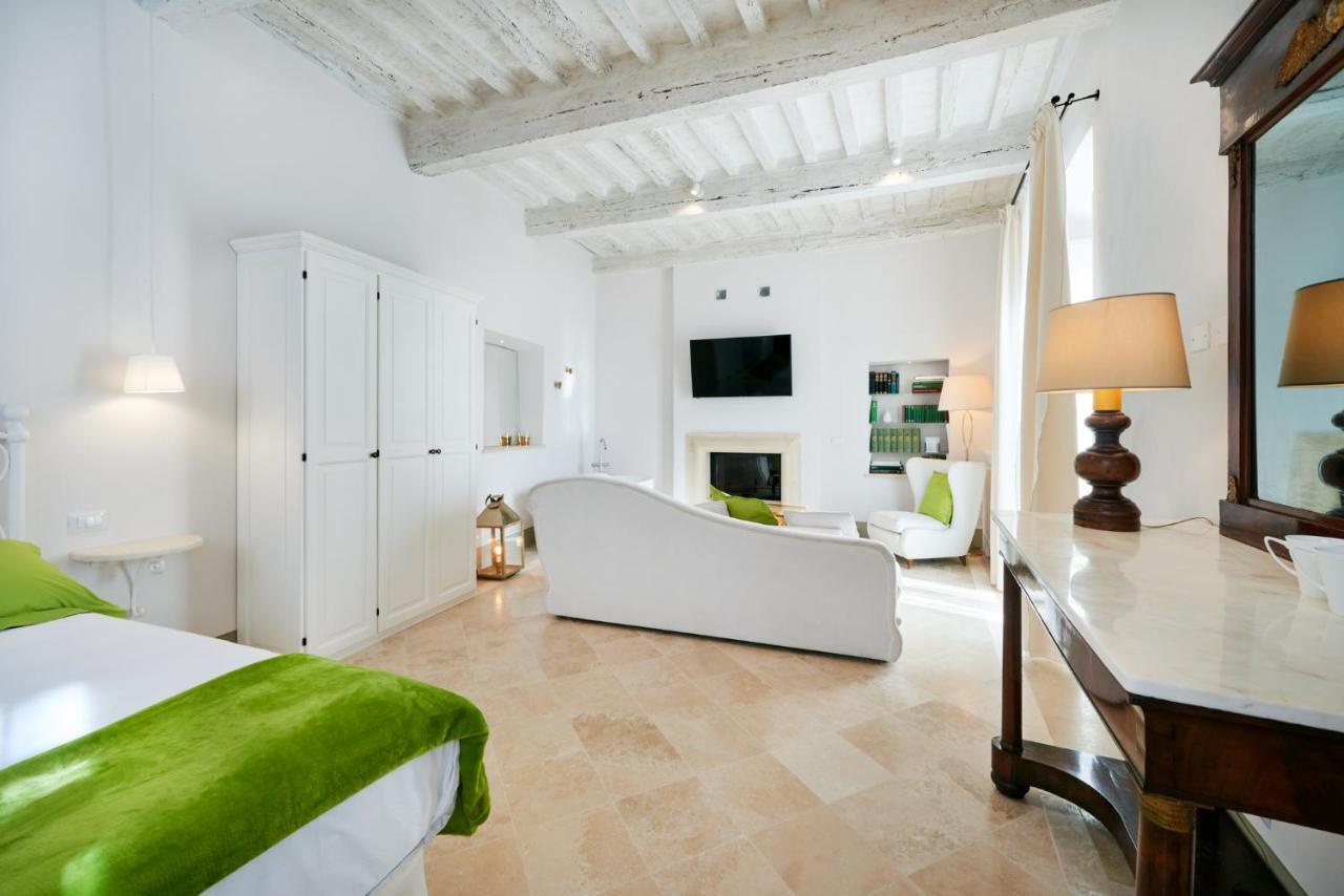 Palazzo Pio III - Residenza D'Epoca Bed & Breakfast Sarteano Dış mekan fotoğraf