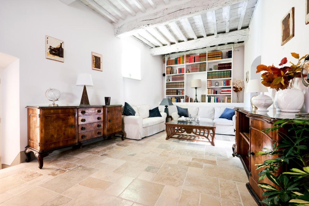 Palazzo Pio III - Residenza D'Epoca Bed & Breakfast Sarteano Dış mekan fotoğraf