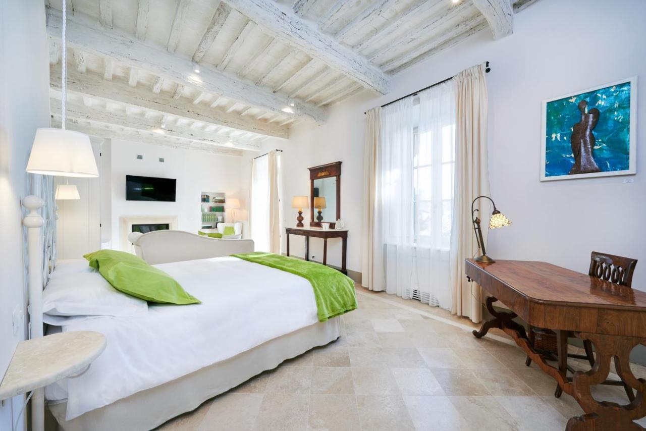 Palazzo Pio III - Residenza D'Epoca Bed & Breakfast Sarteano Dış mekan fotoğraf