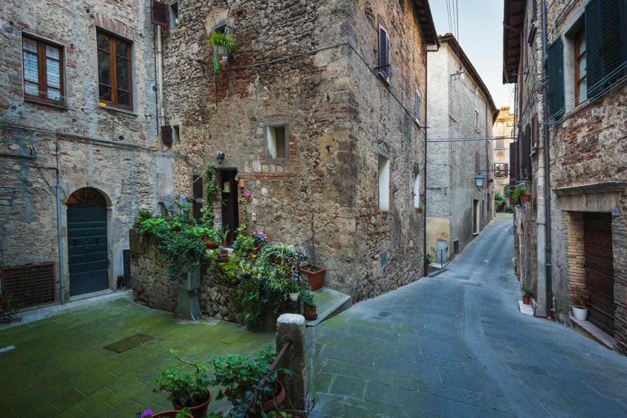 Palazzo Pio III - Residenza D'Epoca Bed & Breakfast Sarteano Dış mekan fotoğraf